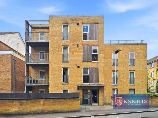 1 bedroom flat for sale