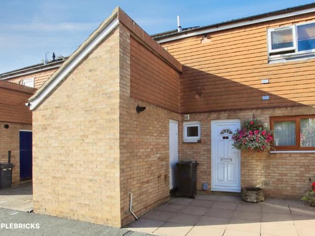 1 bedroom flat for sale