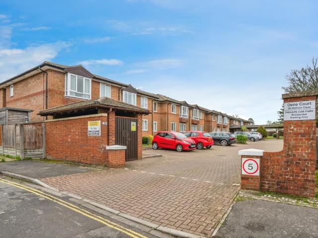 1 bedroom flat for sale