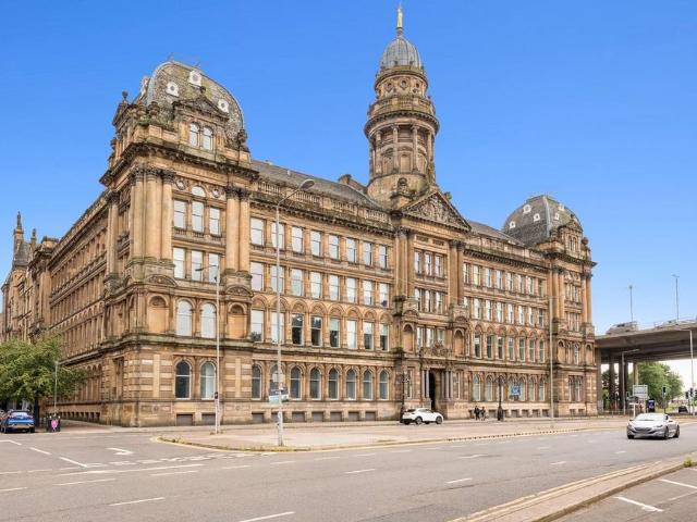 1 bedroom flat for sale