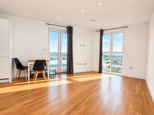 1 bedroom flat for sale