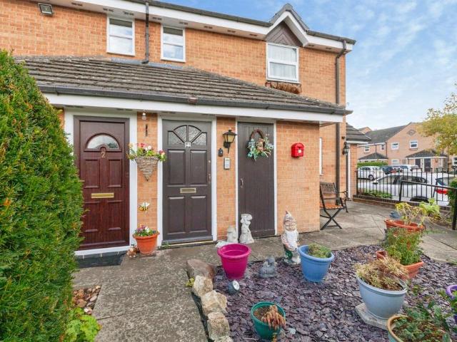 1 bedroom flat for sale