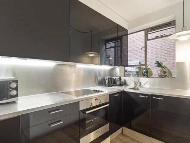 1 bedroom flat for sale