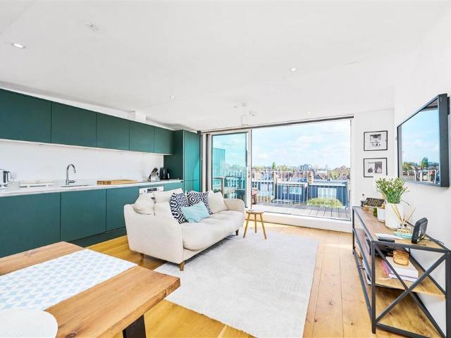 1 bedroom flat for sale