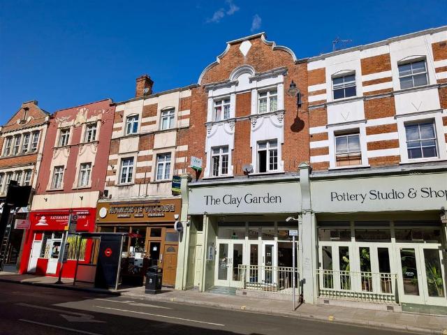 1 bedroom flat for sale