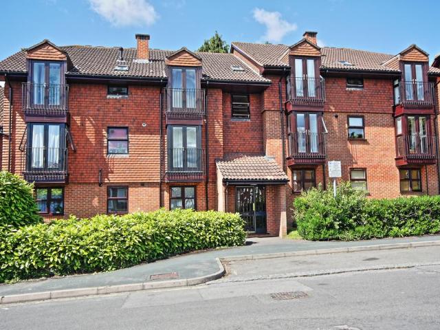 1 bedroom flat for sale