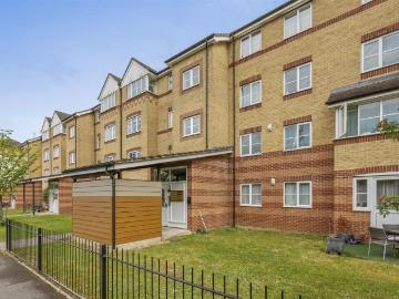1 bedroom flat for sale