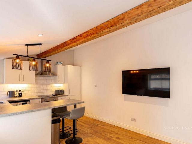 1 bedroom flat for sale