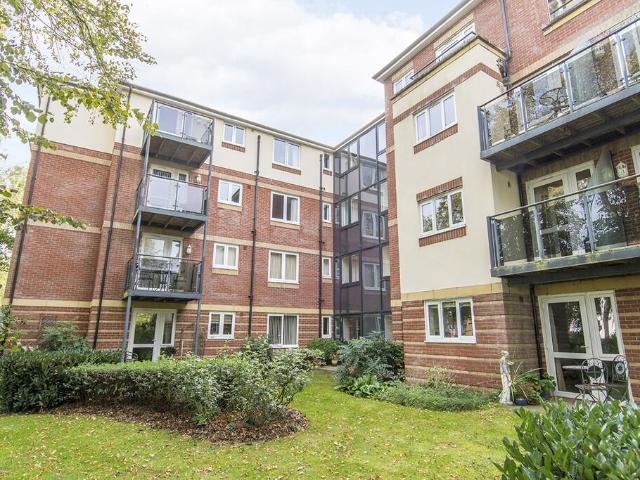 1 bedroom flat for sale