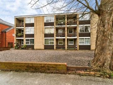 1 bedroom flat for sale