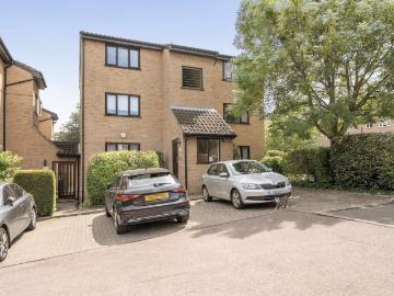 1 bedroom flat for sale