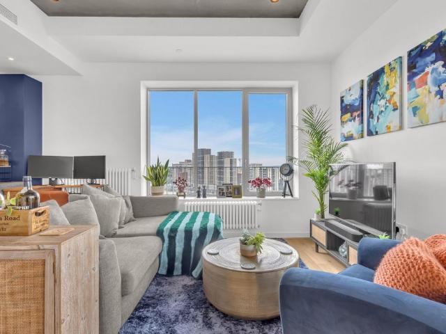 1 bedroom flat for sale