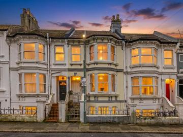 1 bedroom flat for sale