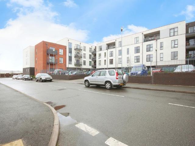 1 bedroom flat for sale