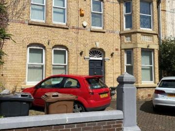 1 bedroom flat for sale