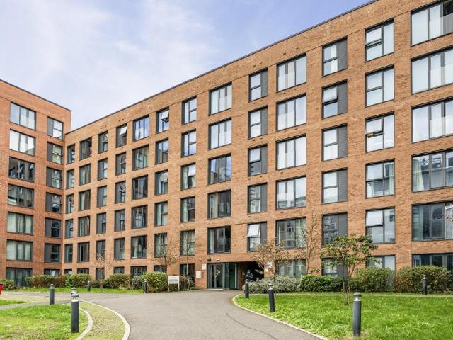 1 bedroom flat for sale