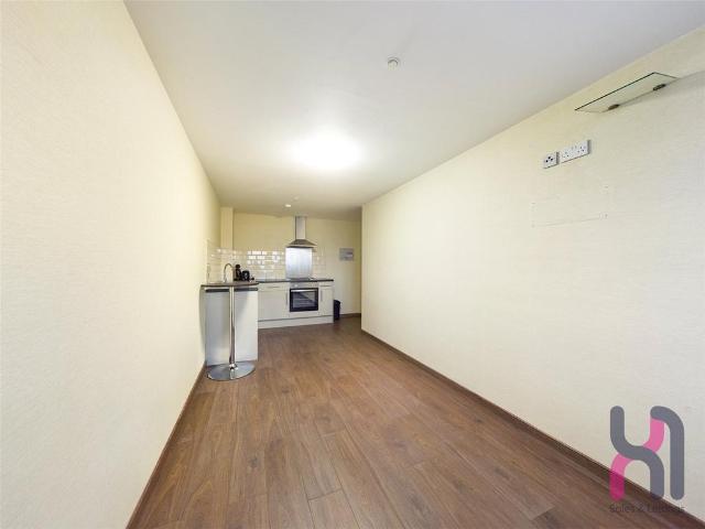 1 bedroom flat for sale