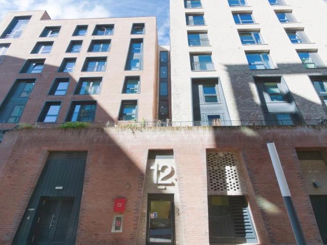1 bedroom flat for sale