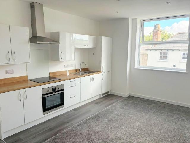 1 bedroom flat for sale