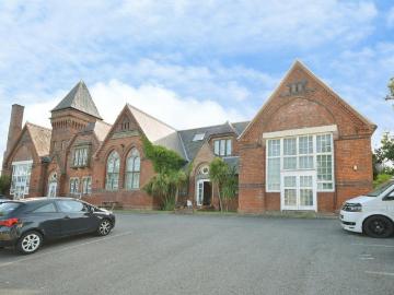 1 bedroom flat for sale