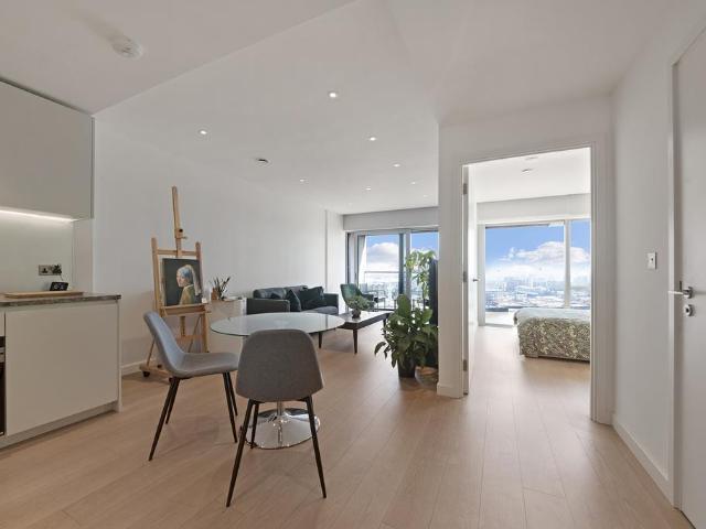 1 bedroom flat for sale