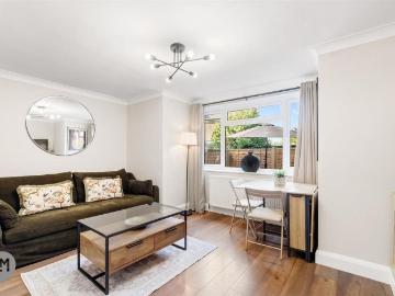1 bedroom flat for sale