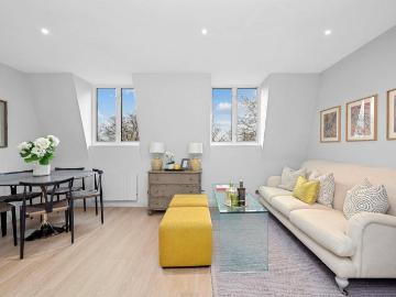 Flat for sale in Isles of Scilly TR - Equipped kitchen