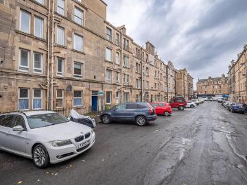 1 bedroom flat for sale