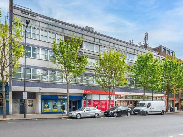 1 bedroom flat for sale