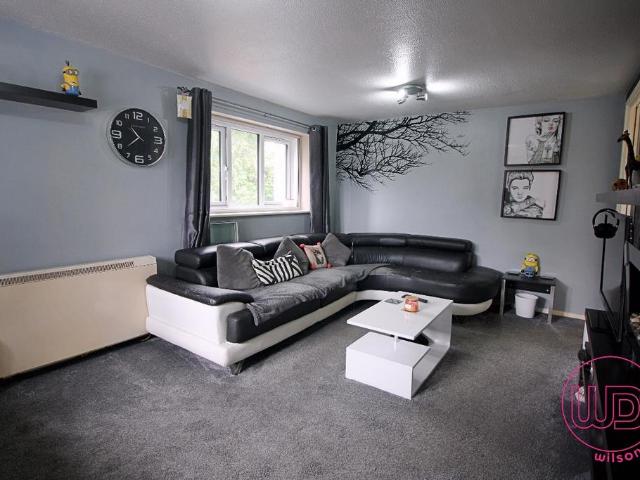 1 bedroom flat for sale