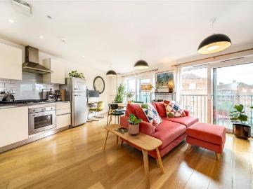 1 bedroom flat for sale