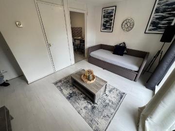Whalley Range Manchester, M16 - Equipped kitchen