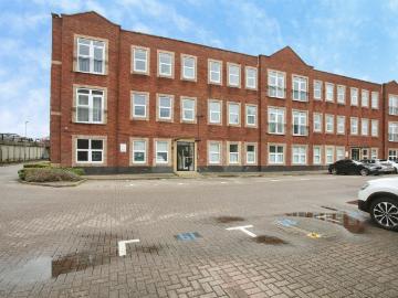 1 bedroom flat for sale