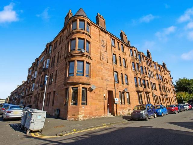 1 bedroom flat for sale