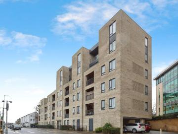 1 bedroom flat for sale