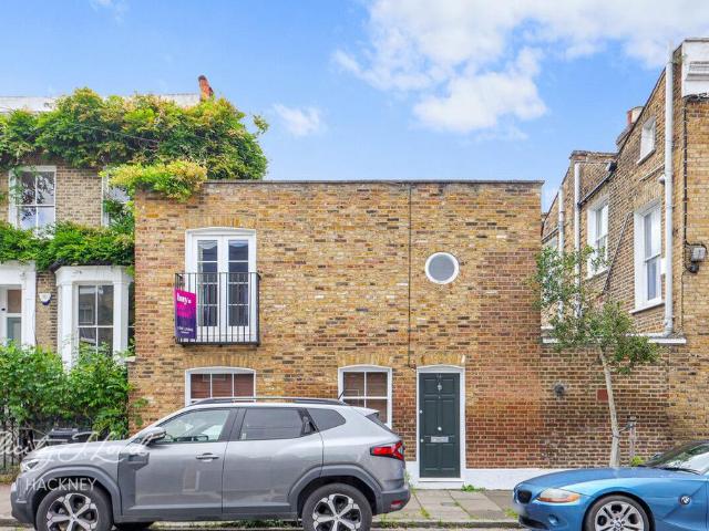 1 bedroom terraced house for sale