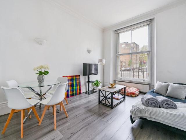 1 bedroom flat for sale