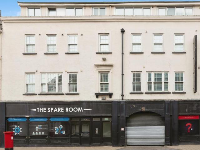1 bedroom flat for sale