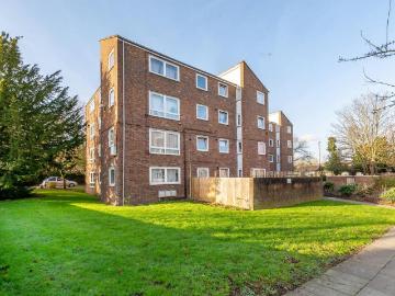 1 bedroom flat for sale