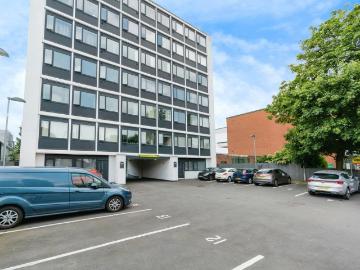 1 bedroom flat for sale