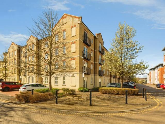 1 bedroom flat for sale
