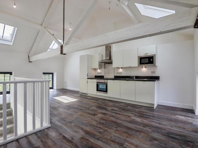 1 bedroom flat for sale
