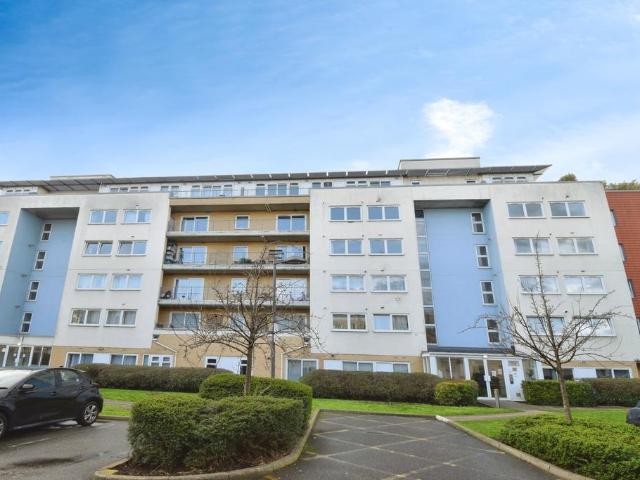 1 bedroom flat for sale