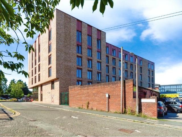 1 bedroom flat for sale