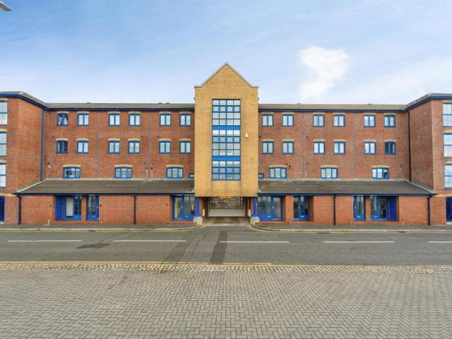 1 bedroom flat for sale