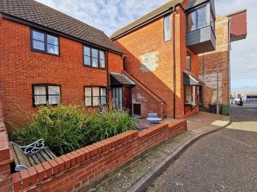 1 bedroom flat for sale