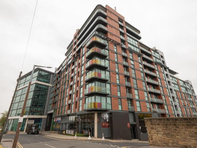 1 bedroom flat for sale