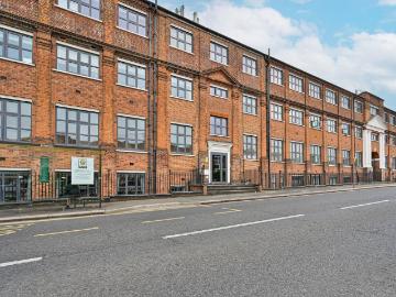1 bedroom flat for sale