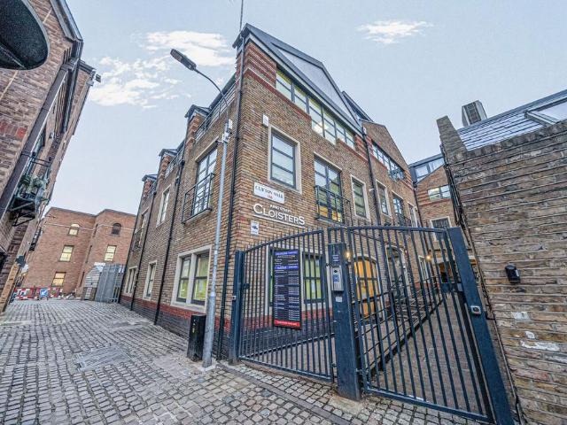 1 bedroom flat for sale