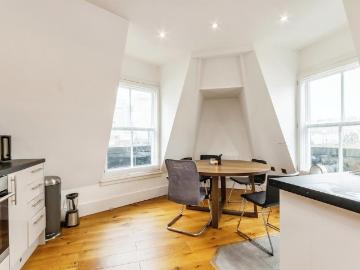 1 bedroom flat for sale